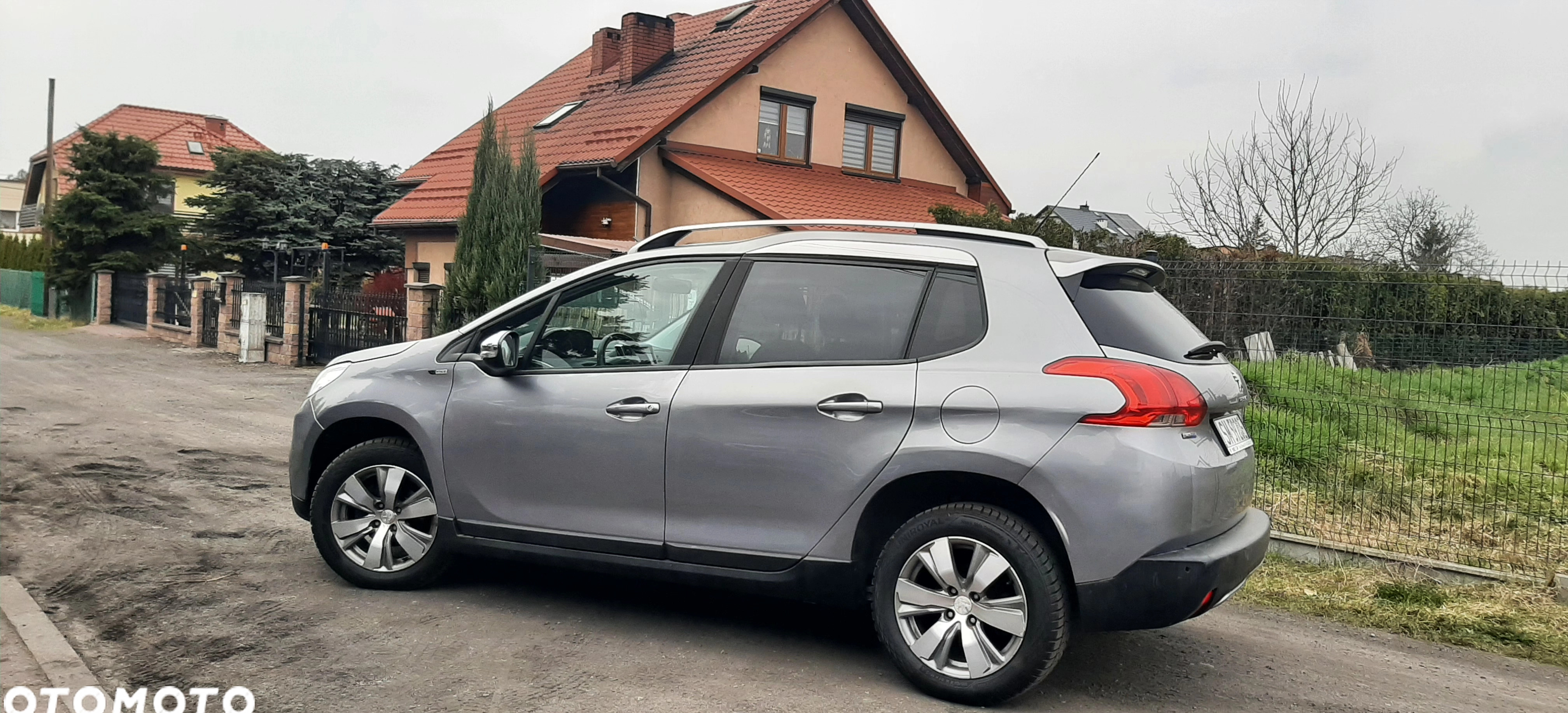 Peugeot 2008 cena 33999 przebieg: 193000, rok produkcji 2015 z Wyśmierzyce małe 301